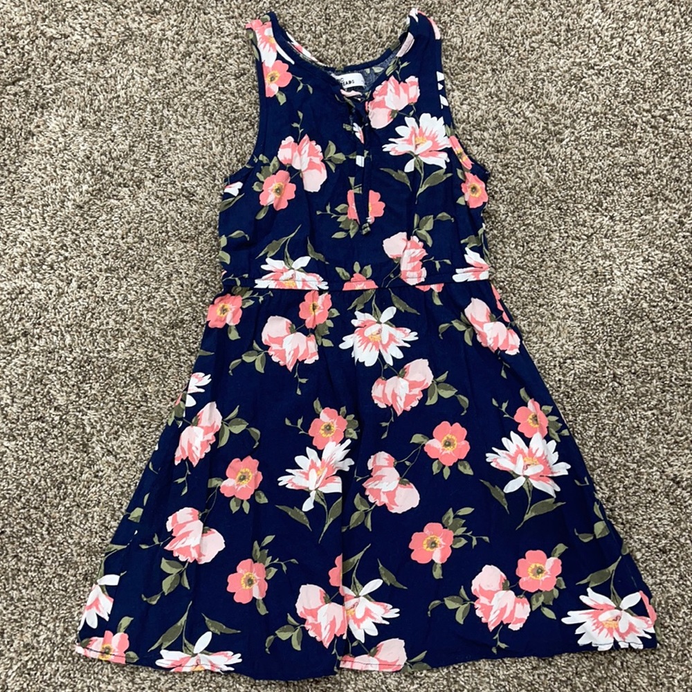 Girls medium Epic Threads sleeveless flower dress